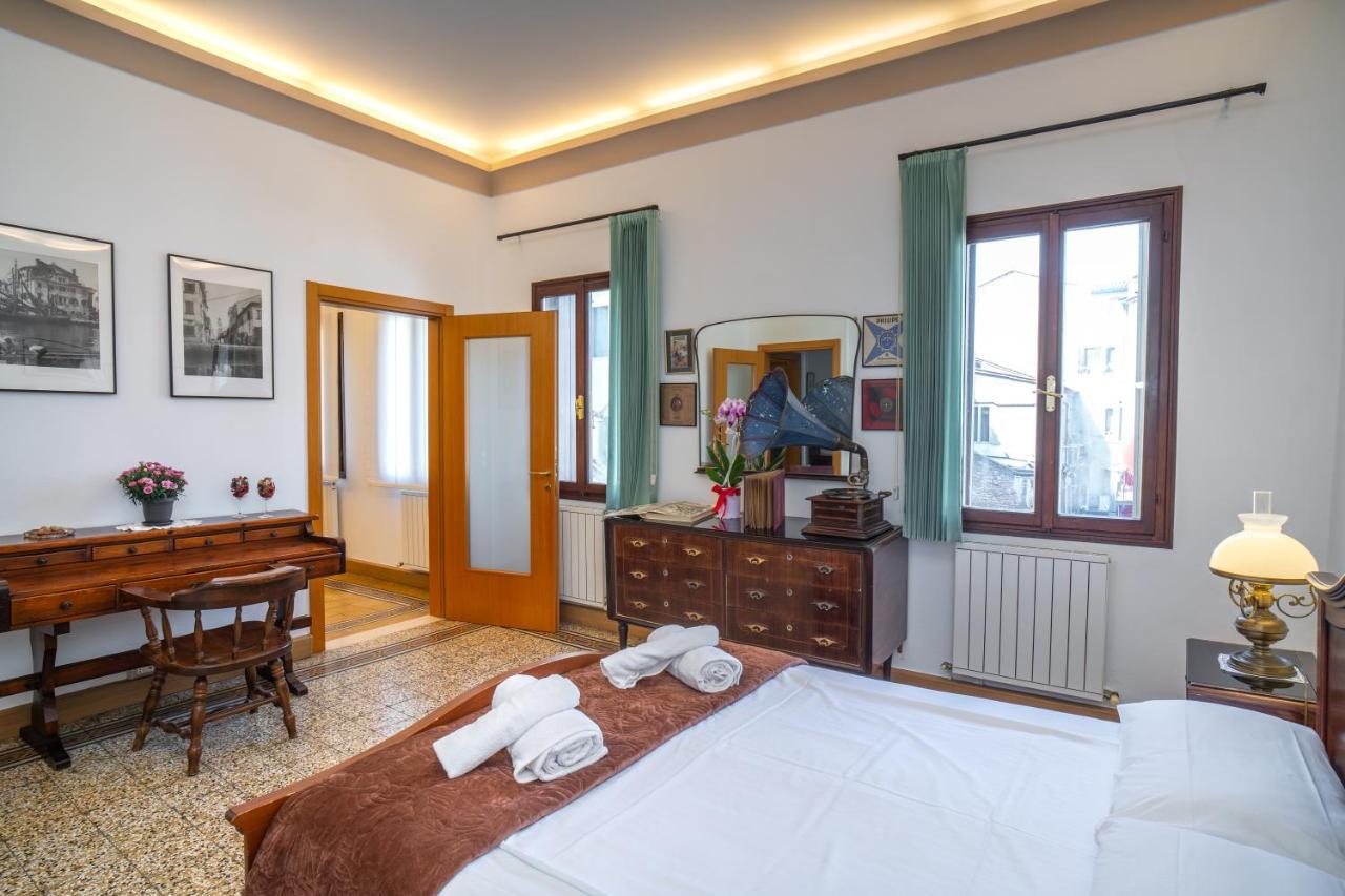 キオッジャCasa Dell'Architettoアパートメント エクステリア 写真